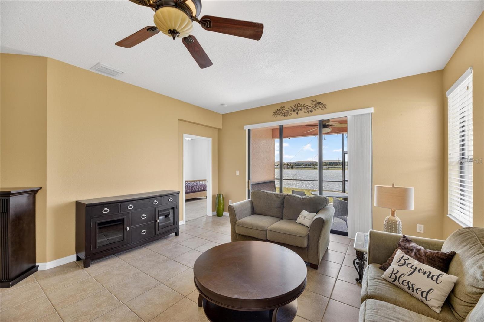 5667 SUNSET FALLS DR, APOLLO BEACH, FL, 33572