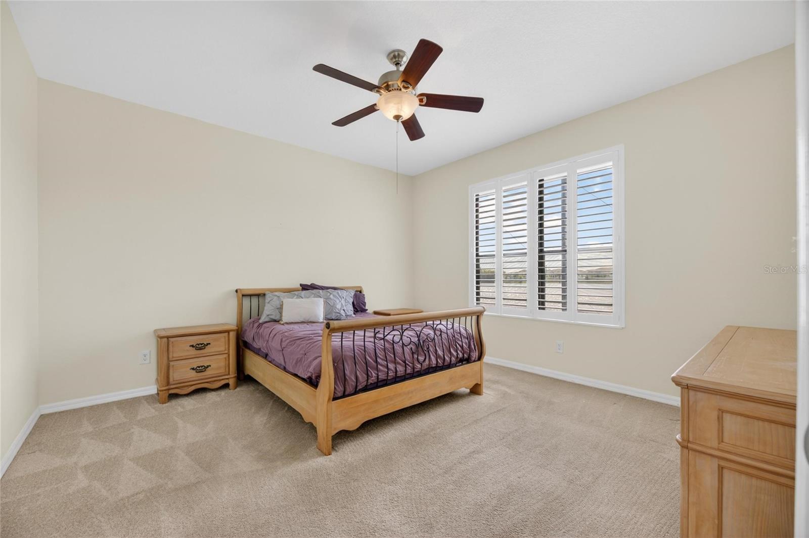 5667 SUNSET FALLS DR, APOLLO BEACH, FL, 33572