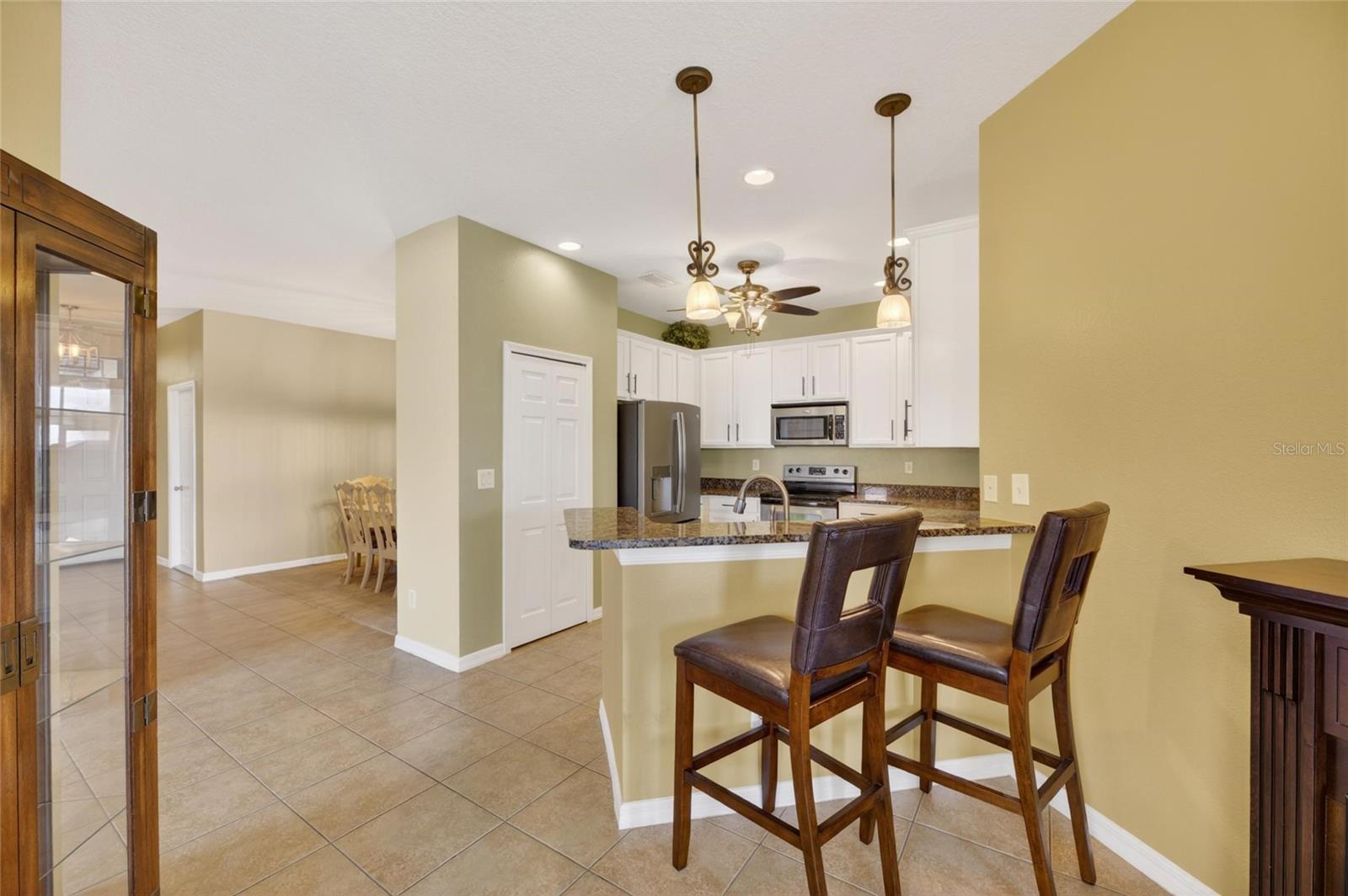 5667 SUNSET FALLS DR, APOLLO BEACH, FL, 33572