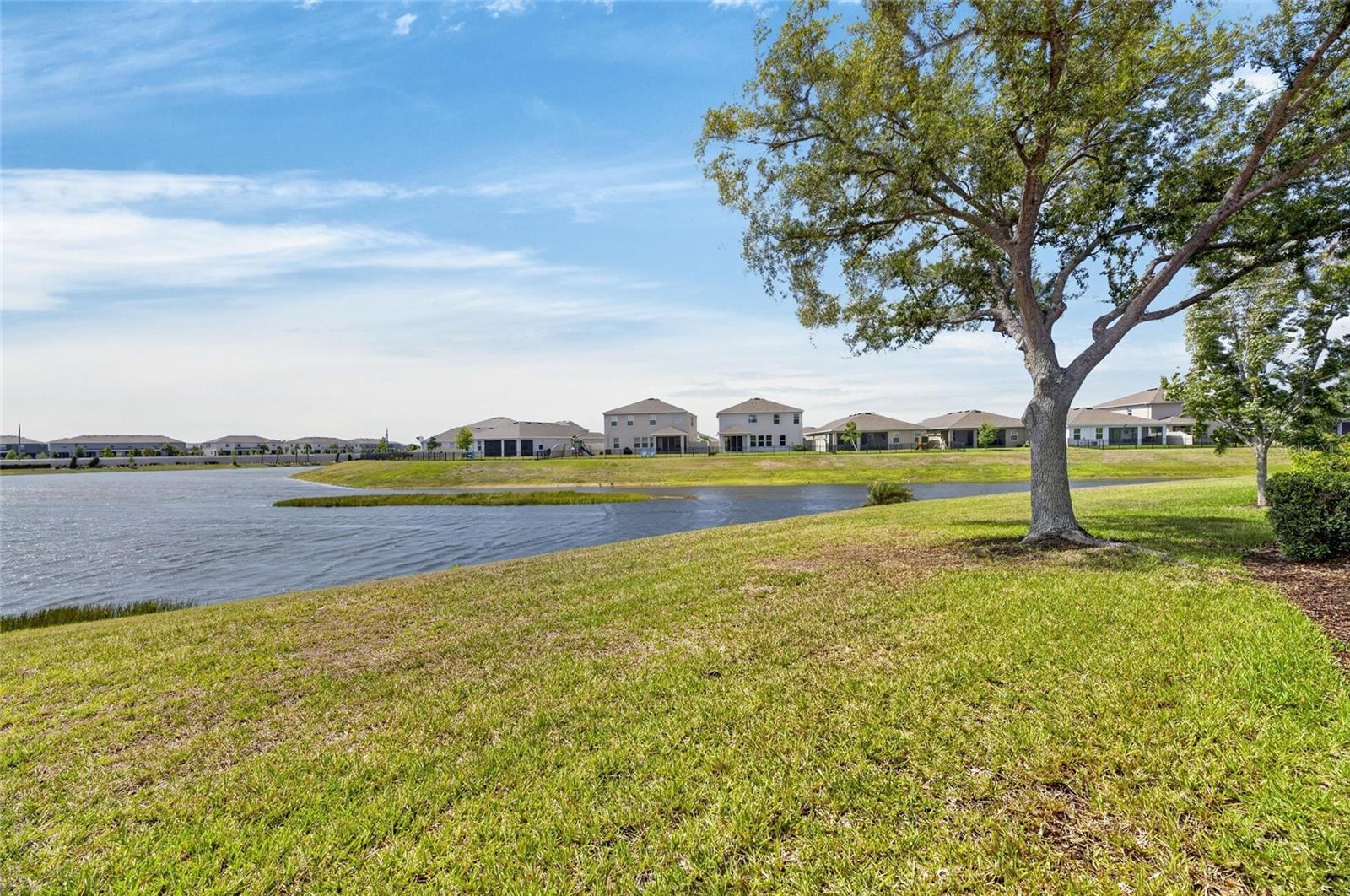 5667 SUNSET FALLS DR, APOLLO BEACH, FL, 33572