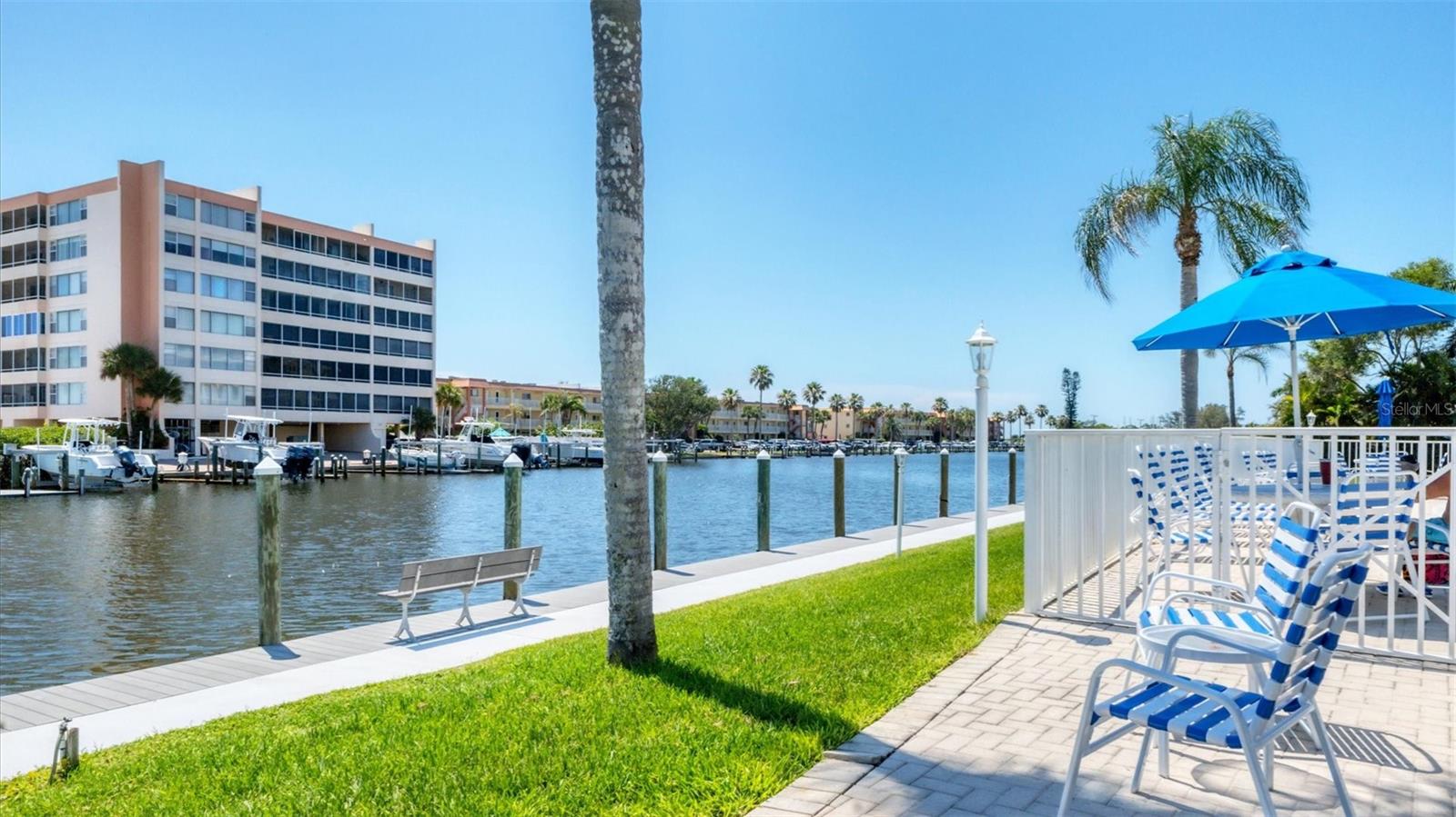 9200 MIDNIGHT PASS RD #24, SARASOTA, FL, 34242