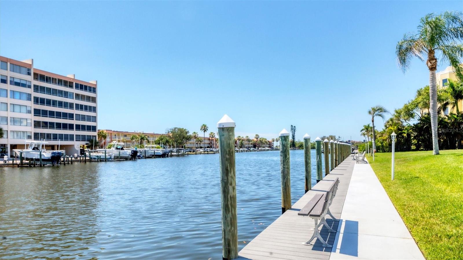 9200 MIDNIGHT PASS RD #24, SARASOTA, FL, 34242