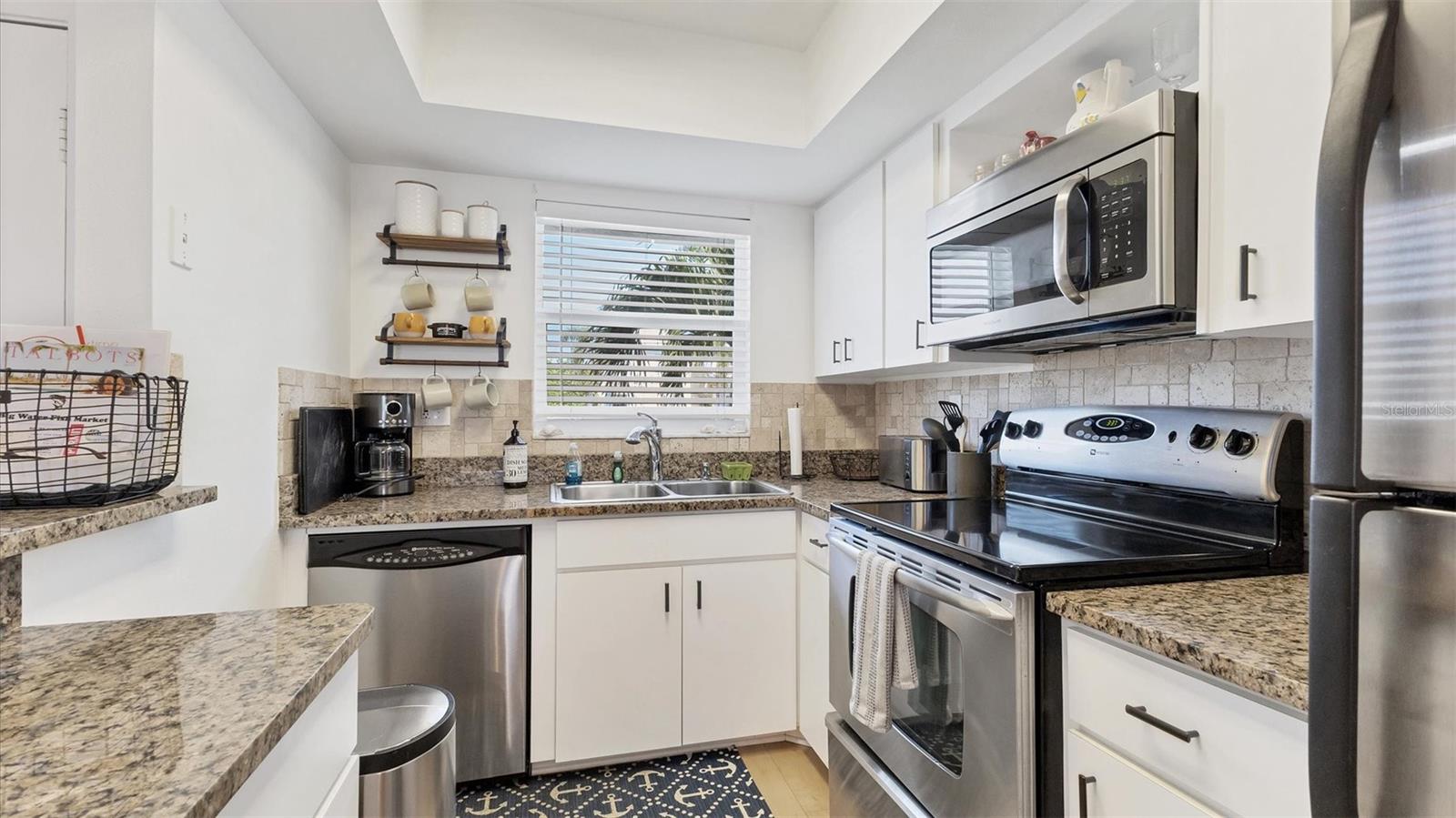 9200 MIDNIGHT PASS RD #24, SARASOTA, FL, 34242