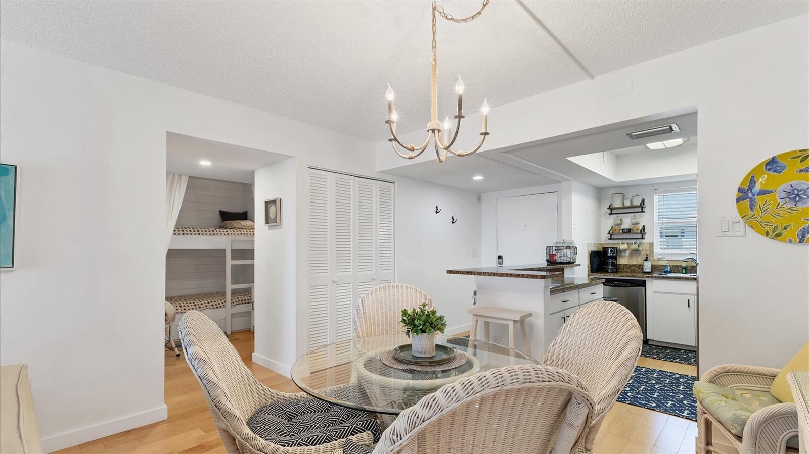 9200 MIDNIGHT PASS RD #24, SARASOTA, FL, 34242