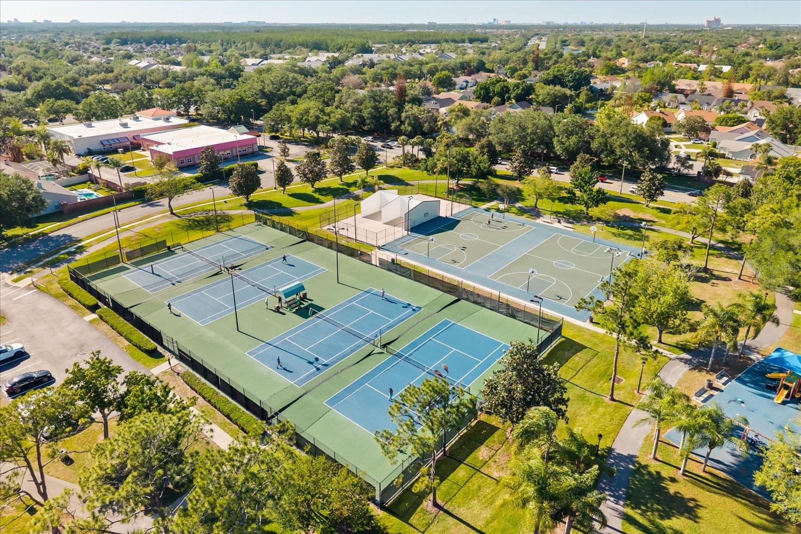 4849 CHAROWEN DR, ORLANDO, FL, 32837