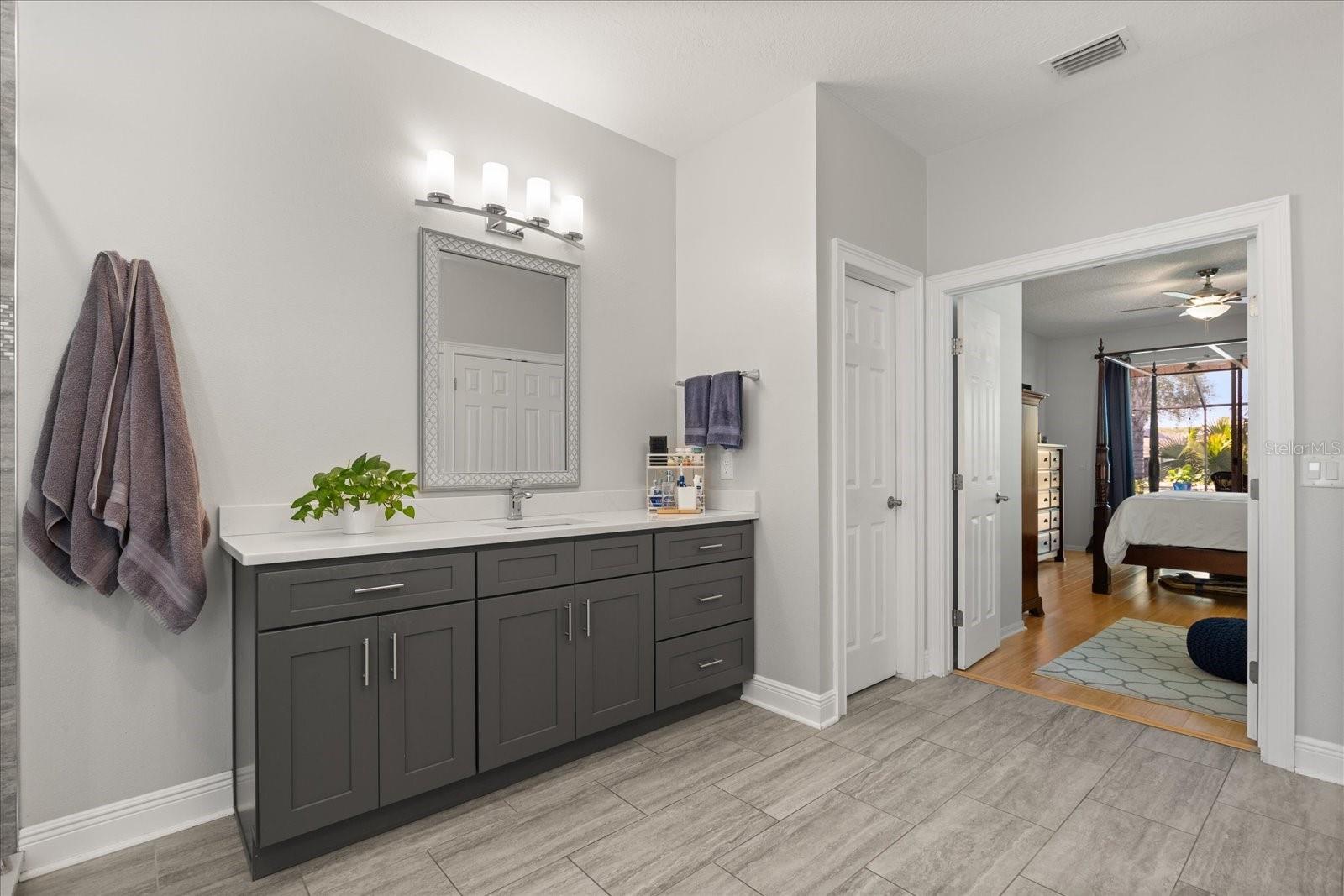 4849 CHAROWEN DR, ORLANDO, FL, 32837