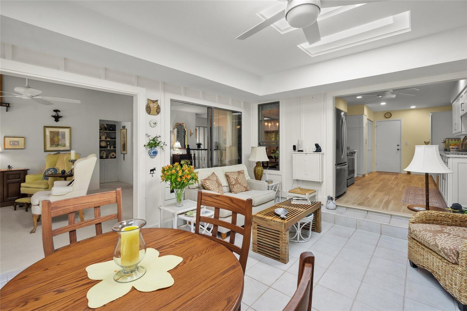 4688 OAK HOLLOW DR #25, SARASOTA, FL, 34241