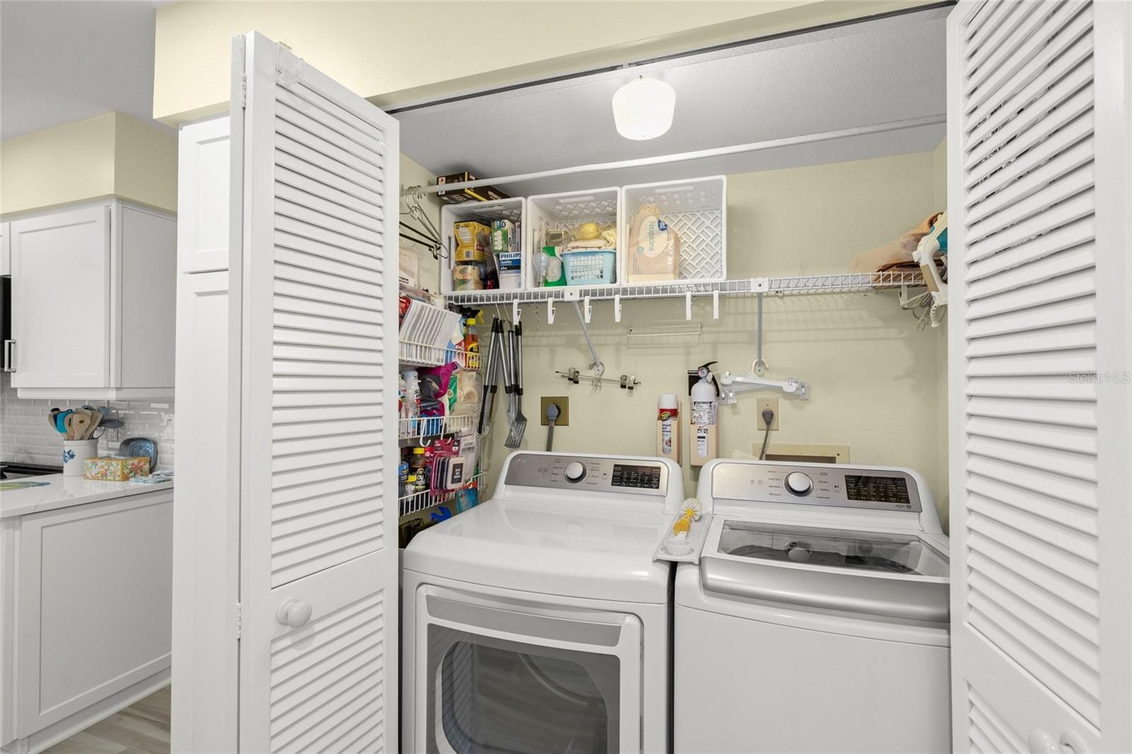 4688 OAK HOLLOW DR #25, SARASOTA, FL, 34241