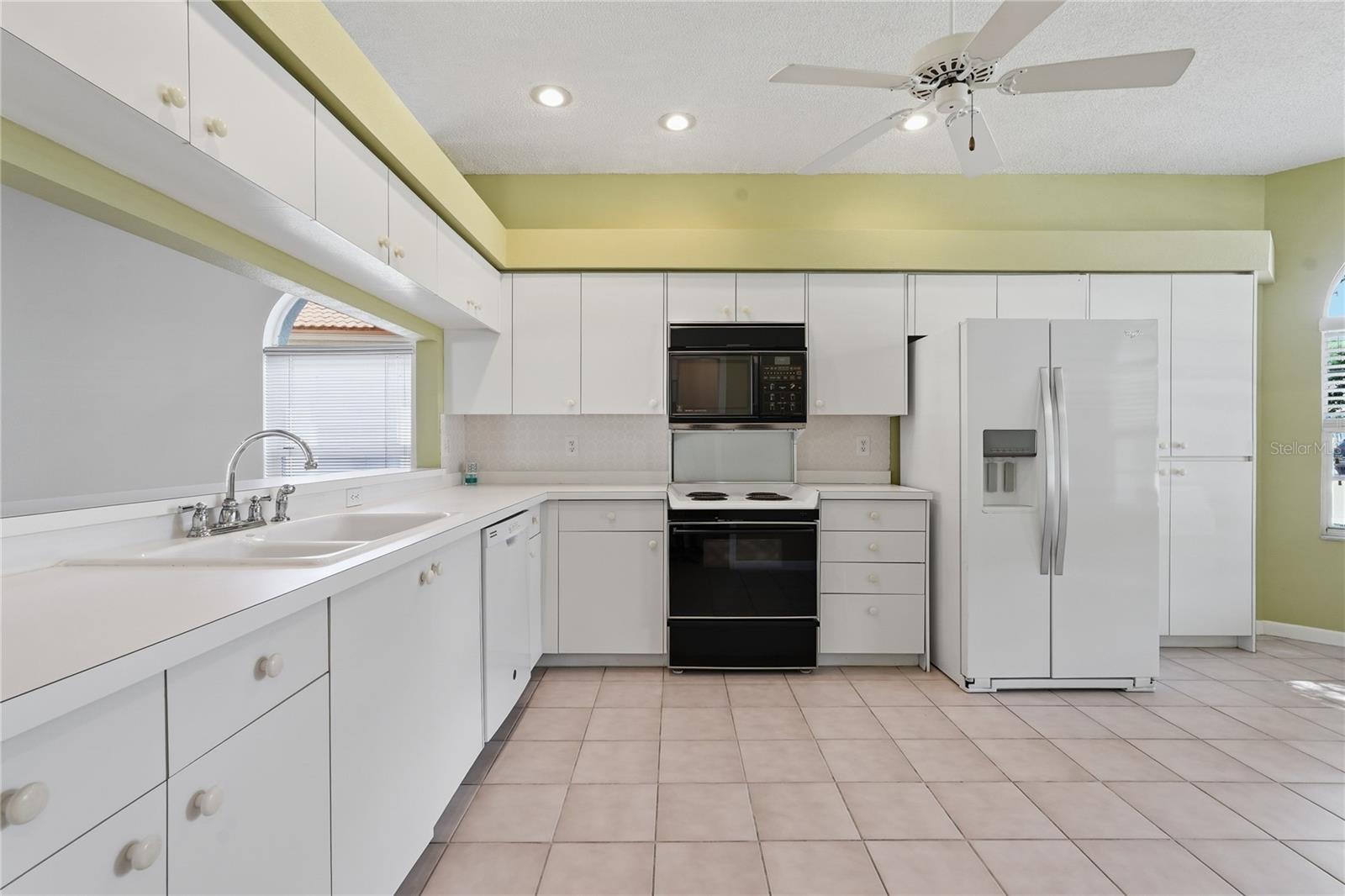 1186 DARTFORD DR, TARPON SPRINGS, FL, 34688