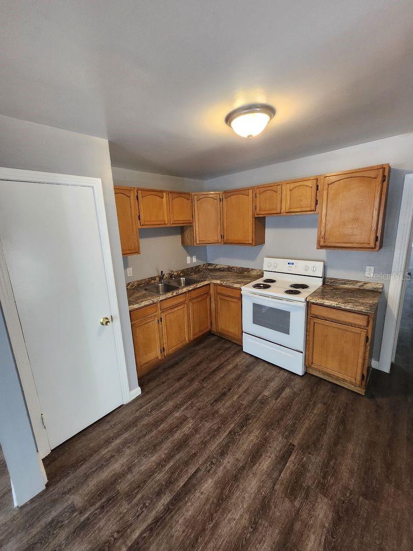 2524 19TH ST S, ST PETERSBURG, FL, 33712