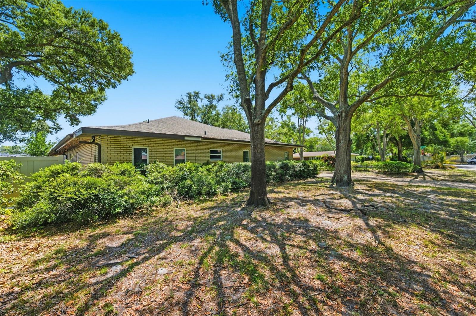 1451 MONTICELLO BLVD N, ST PETERSBURG, FL, 33703