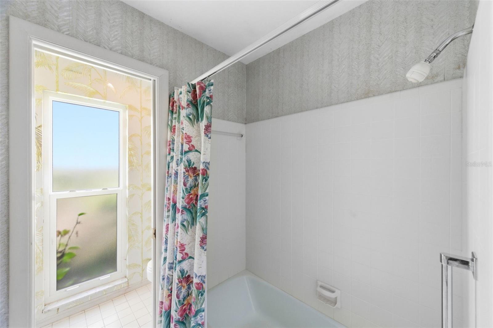 1451 MONTICELLO BLVD N, ST PETERSBURG, FL, 33703