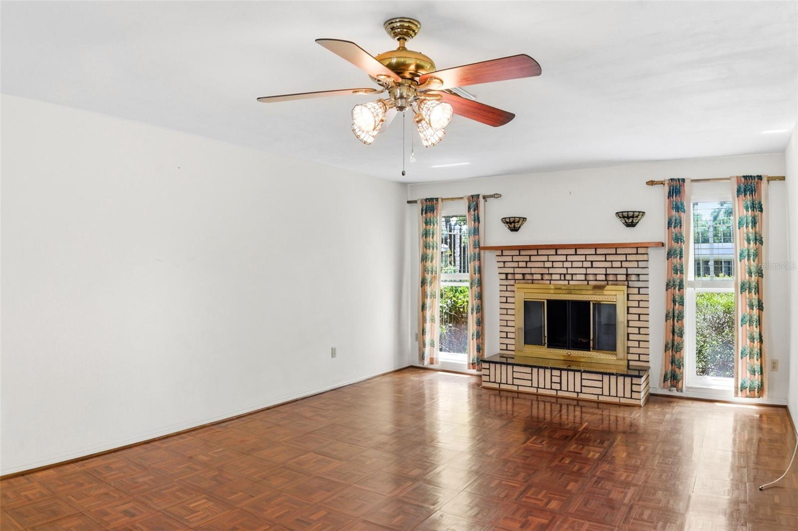 1451 MONTICELLO BLVD N, ST PETERSBURG, FL, 33703