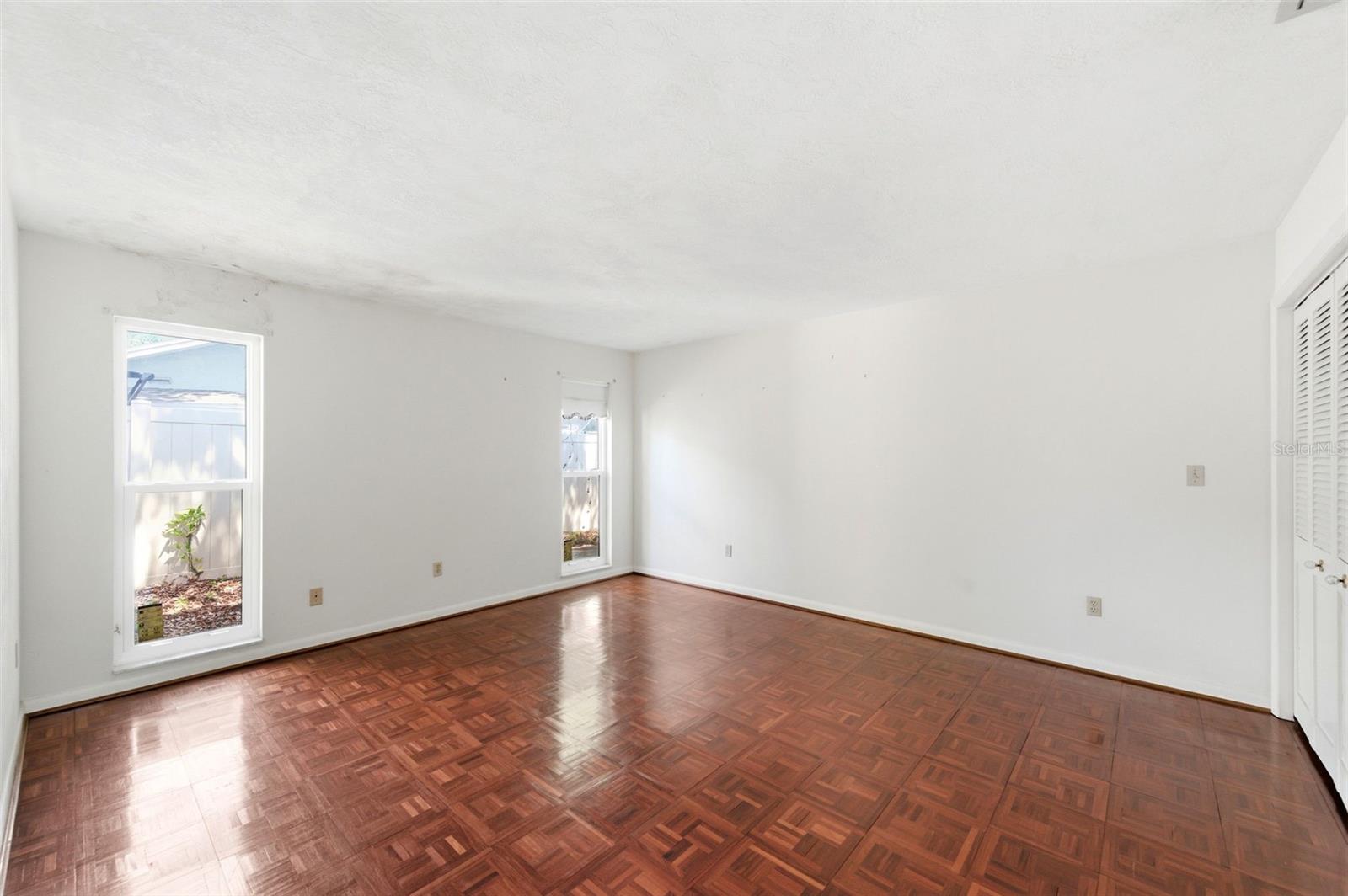 1451 MONTICELLO BLVD N, ST PETERSBURG, FL, 33703