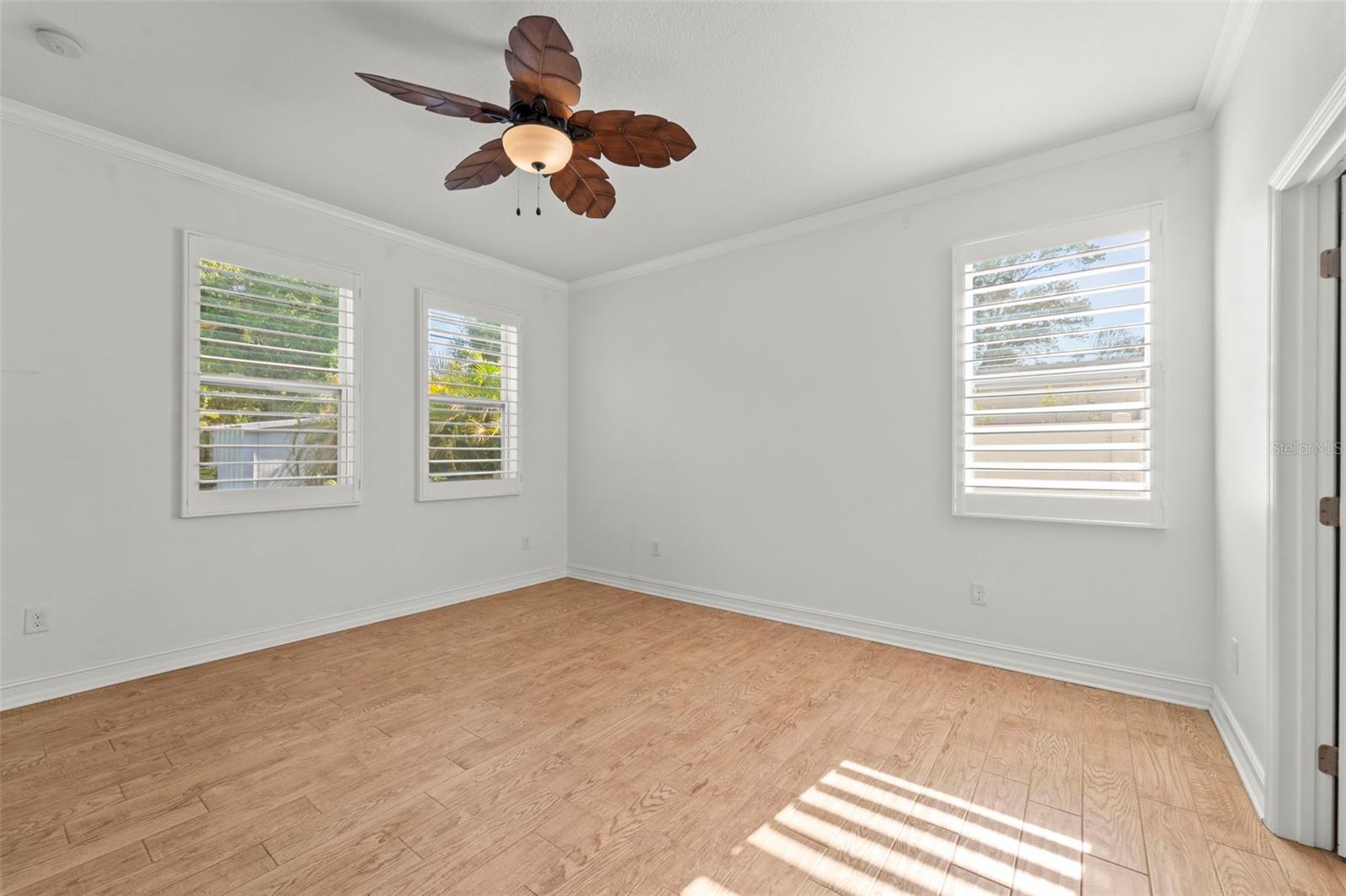 967 49TH AVE N, ST PETERSBURG, FL, 33703