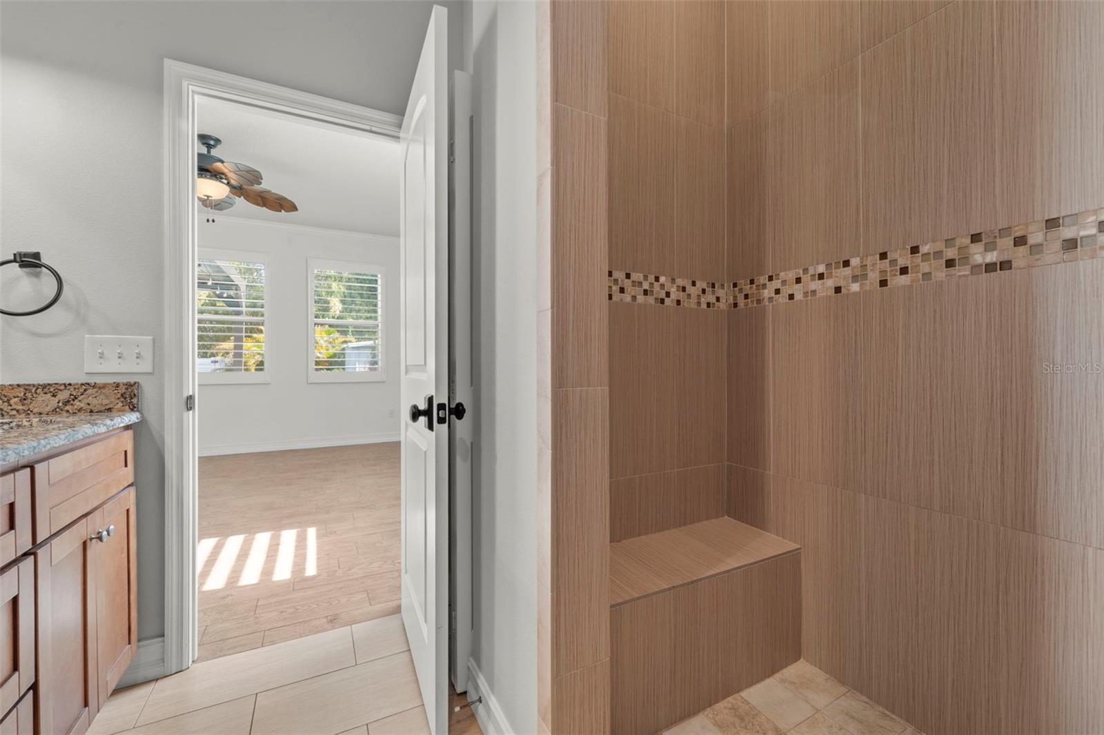 967 49TH AVE N, ST PETERSBURG, FL, 33703