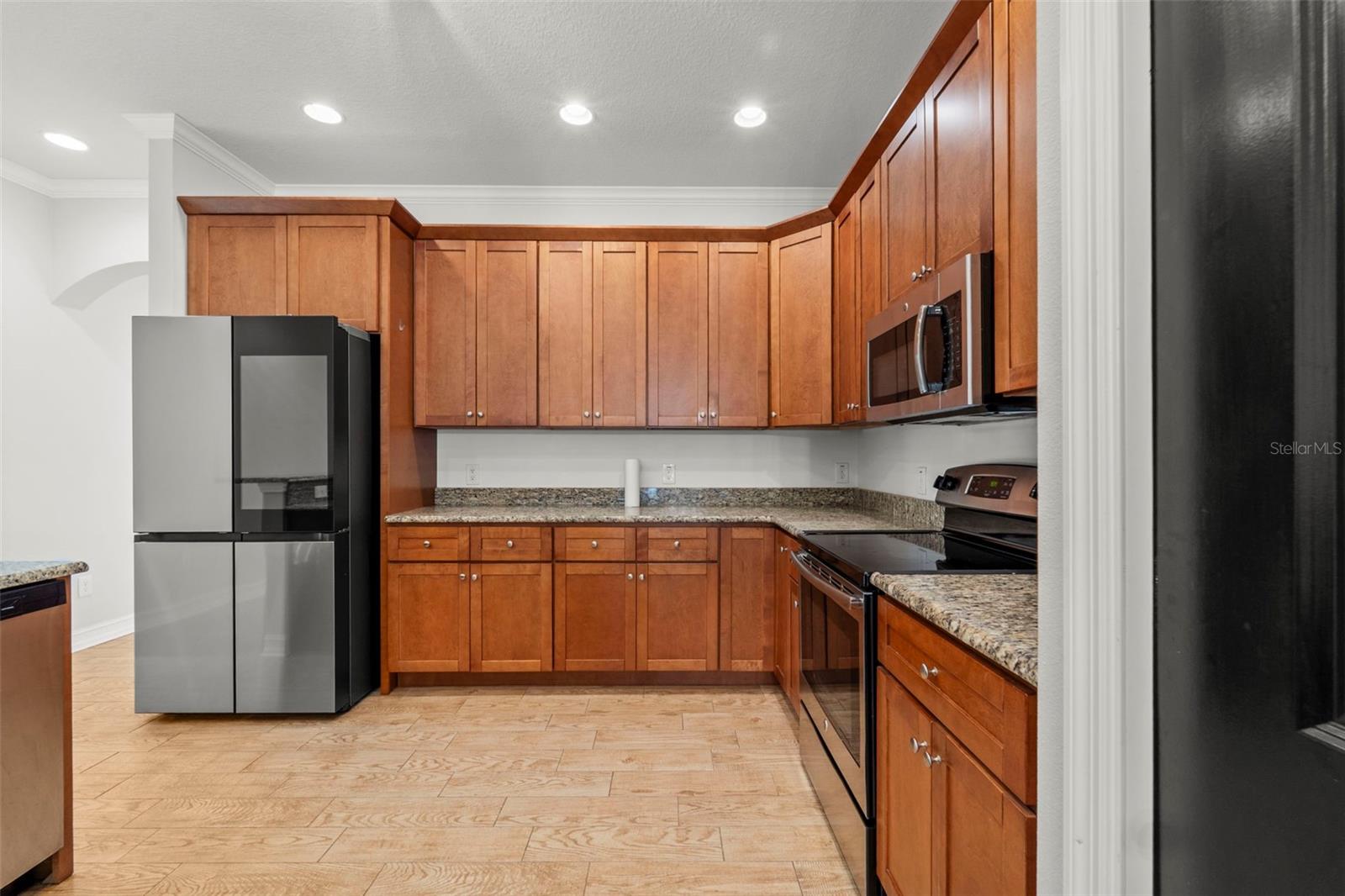 967 49TH AVE N, ST PETERSBURG, FL, 33703