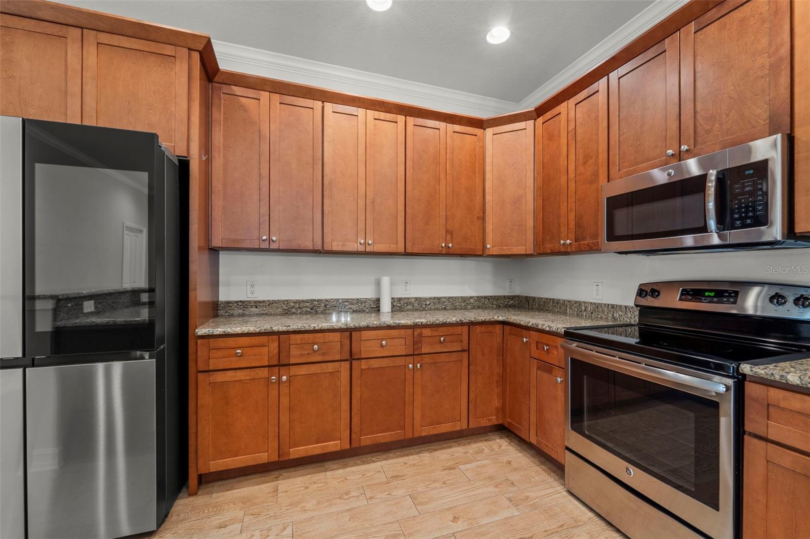 967 49TH AVE N, ST PETERSBURG, FL, 33703