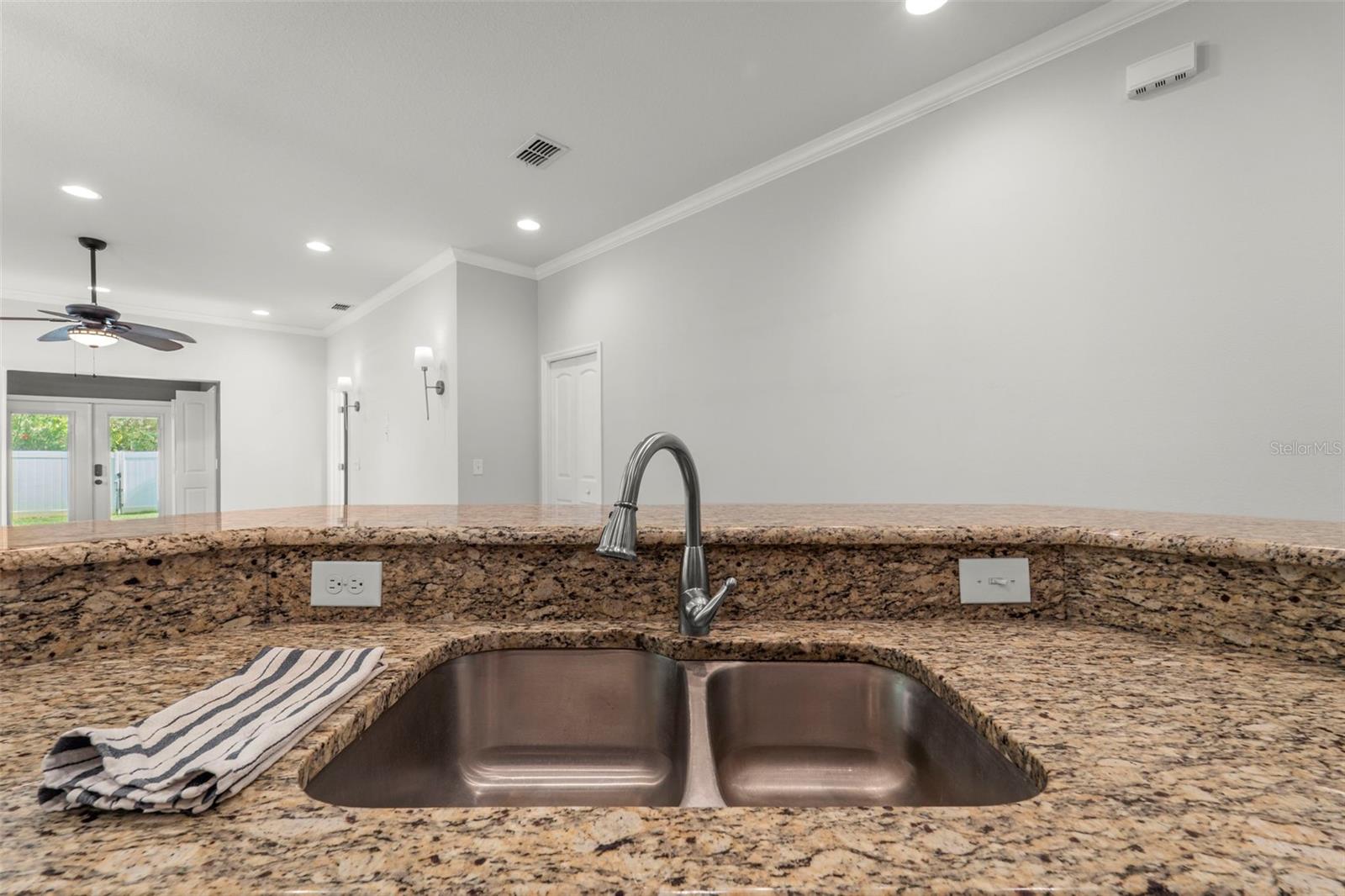 967 49TH AVE N, ST PETERSBURG, FL, 33703