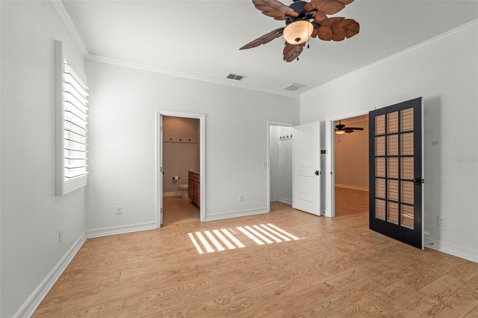 967 49TH AVE N, ST PETERSBURG, FL, 33703