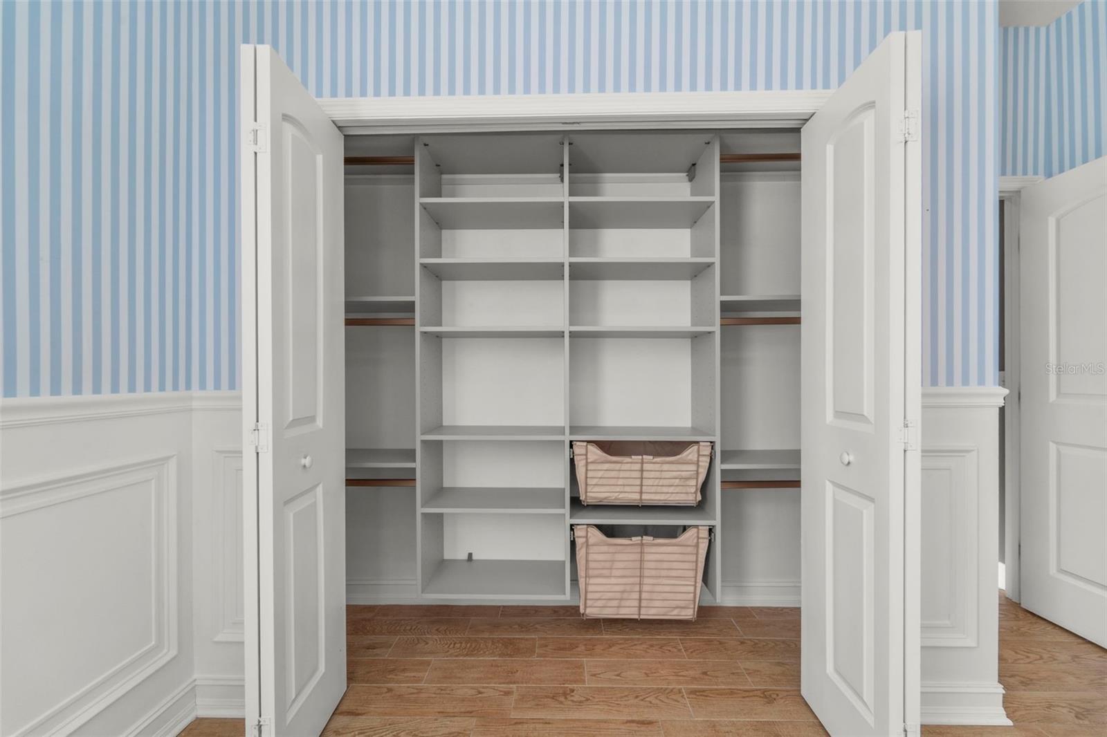 967 49TH AVE N, ST PETERSBURG, FL, 33703