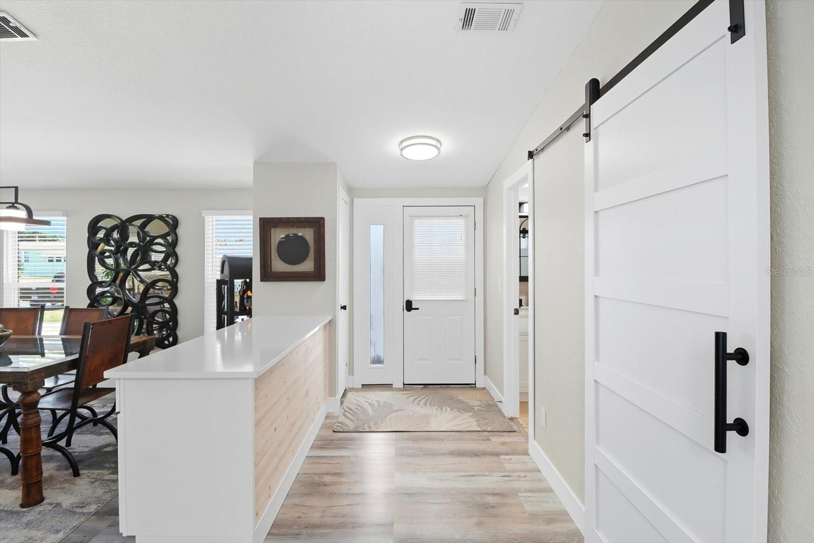 720 ORCHID ST, LADY LAKE, FL, 32159