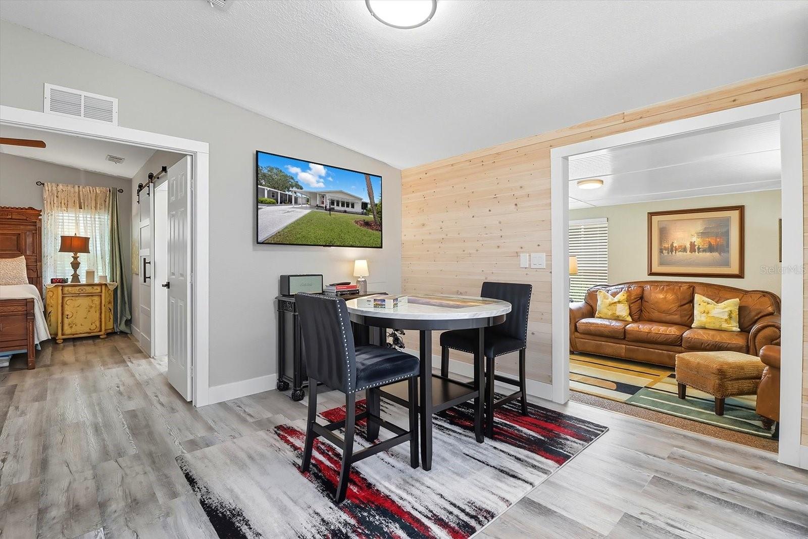 720 ORCHID ST, LADY LAKE, FL, 32159