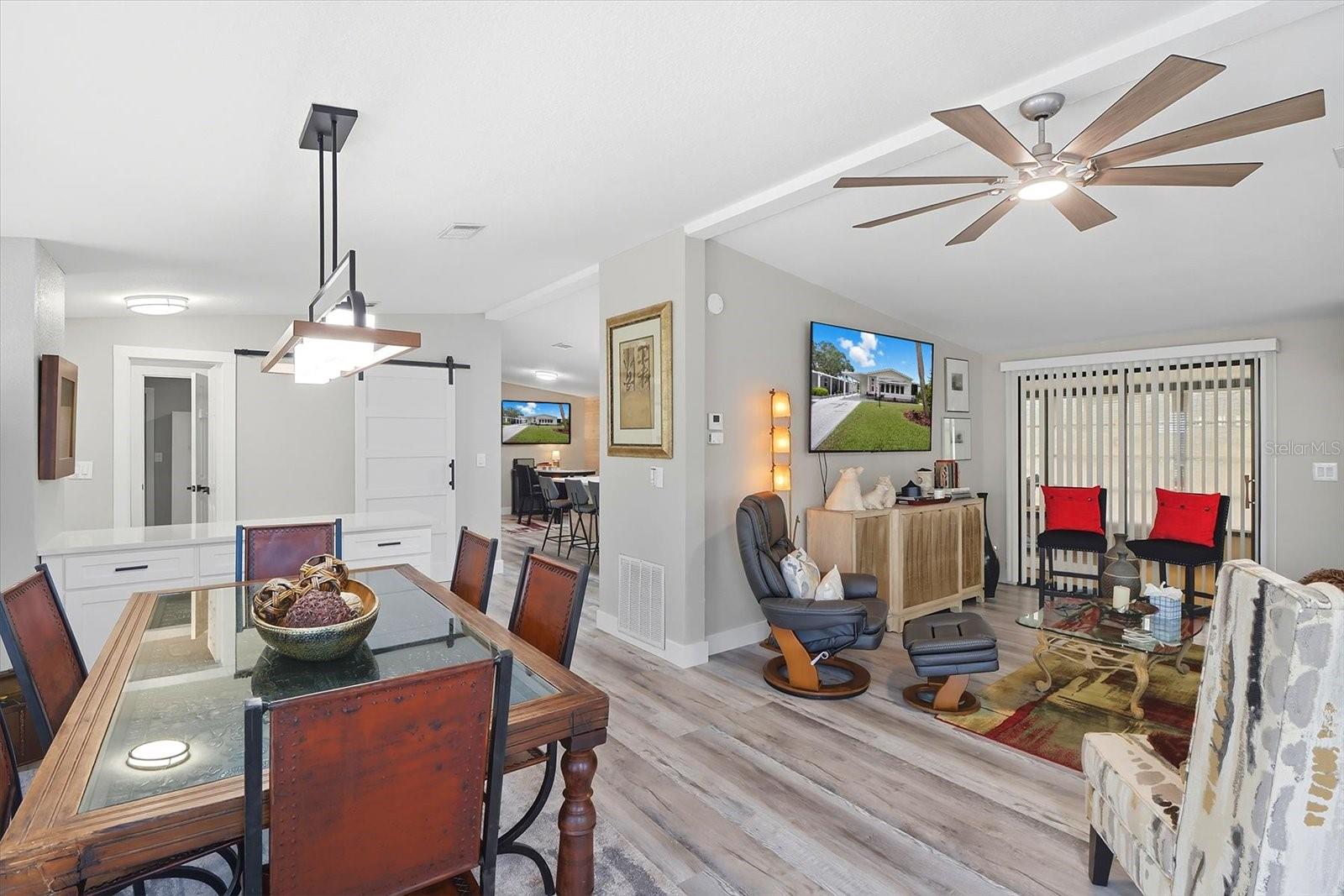 720 ORCHID ST, LADY LAKE, FL, 32159