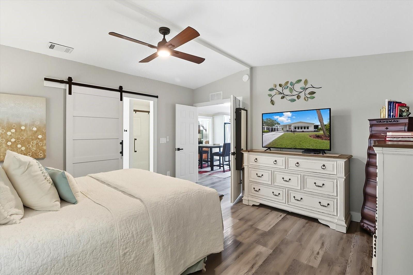 720 ORCHID ST, LADY LAKE, FL, 32159