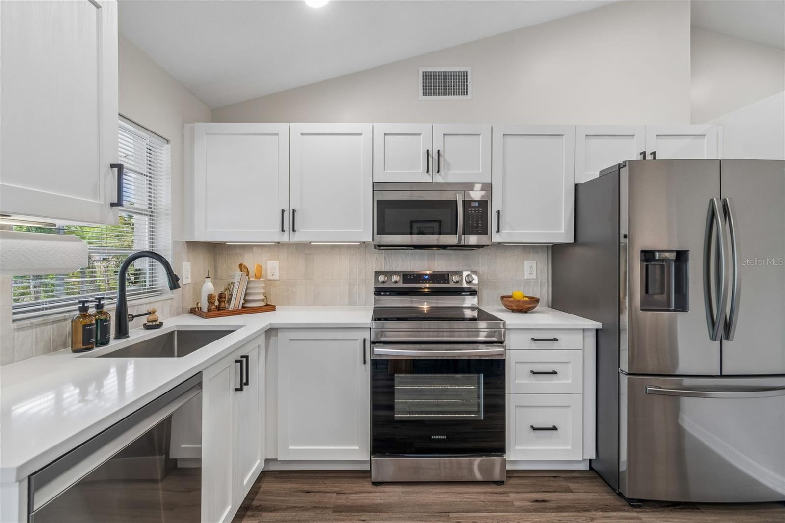 7038 JENNER AVE, NEW PORT RICHEY, FL, 34655