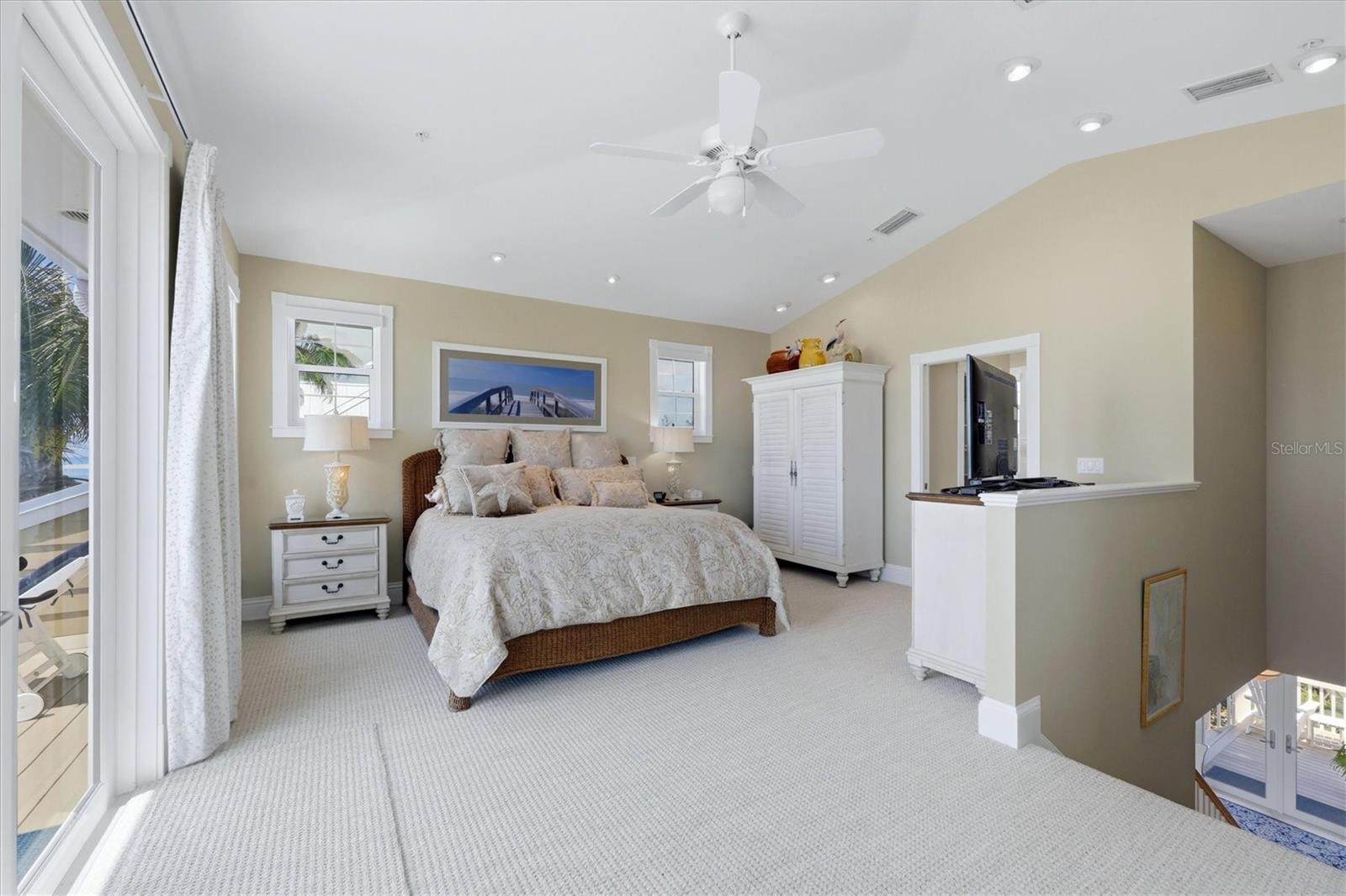 6950 PALM ISLAND DR, PLACIDA, FL, 33946