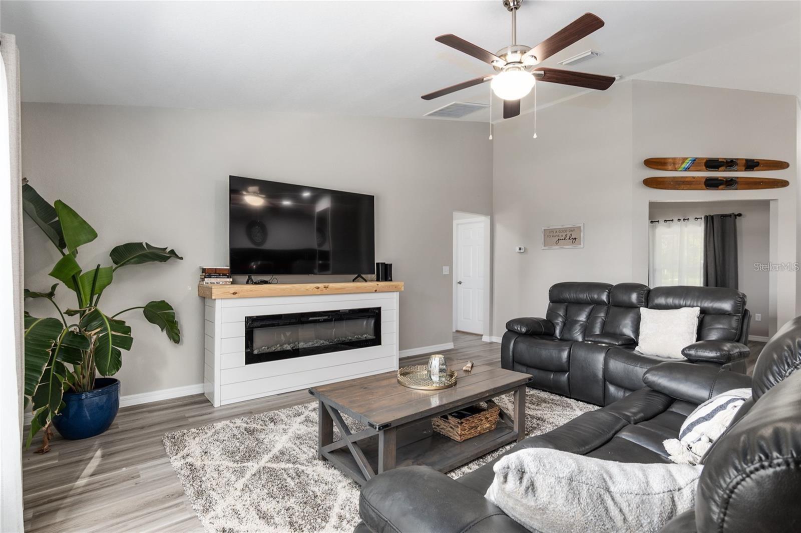 9947 SE 117TH STREET RD, BELLEVIEW, FL, 34420