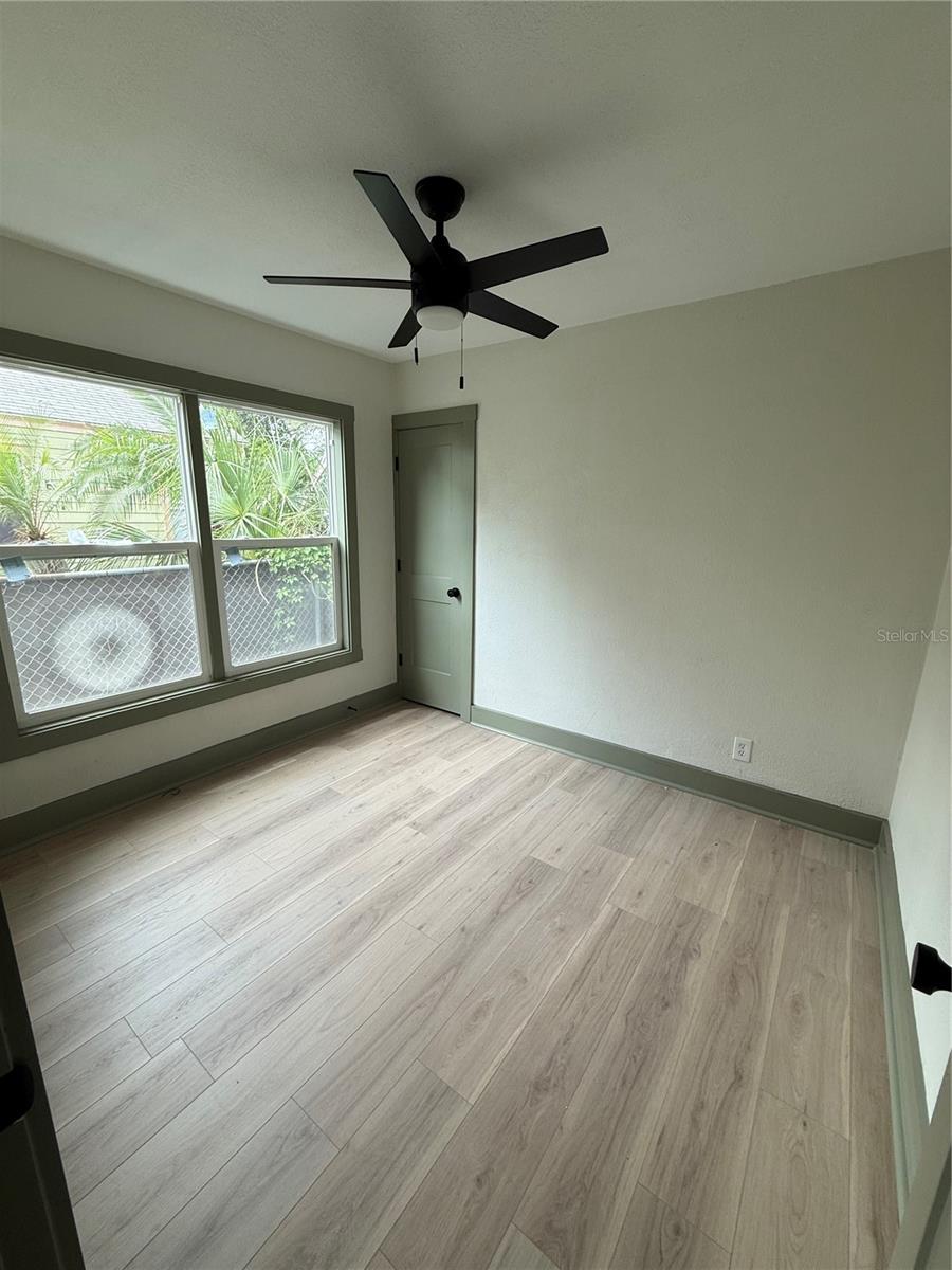 535 14TH AVE S, ST PETERSBURG, FL, 33701