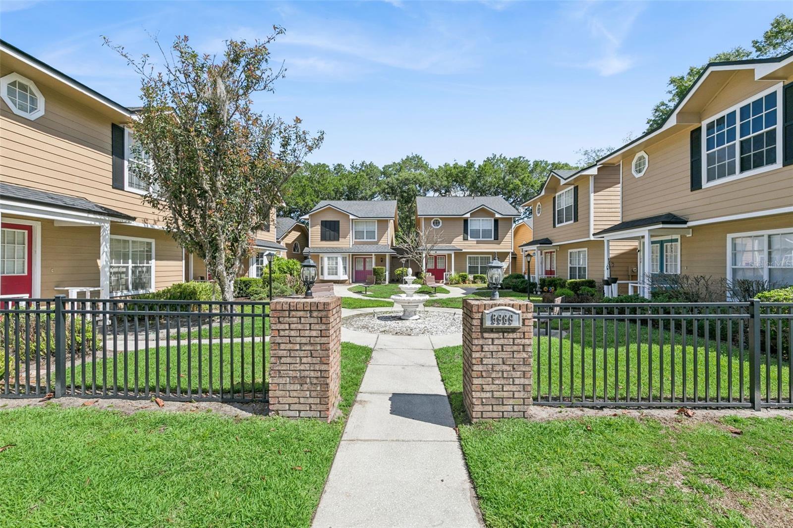 5989 BRAEMAR PL #102, ORLANDO, FL, 32822