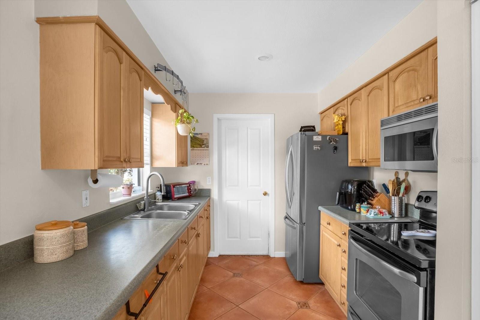 739 SEMINOLE AVE, LONGWOOD, FL, 32750