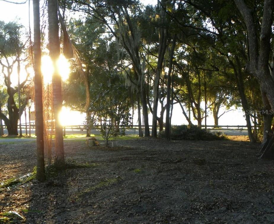 12600 LAKESHORE DR, CLERMONT, FL, 34711