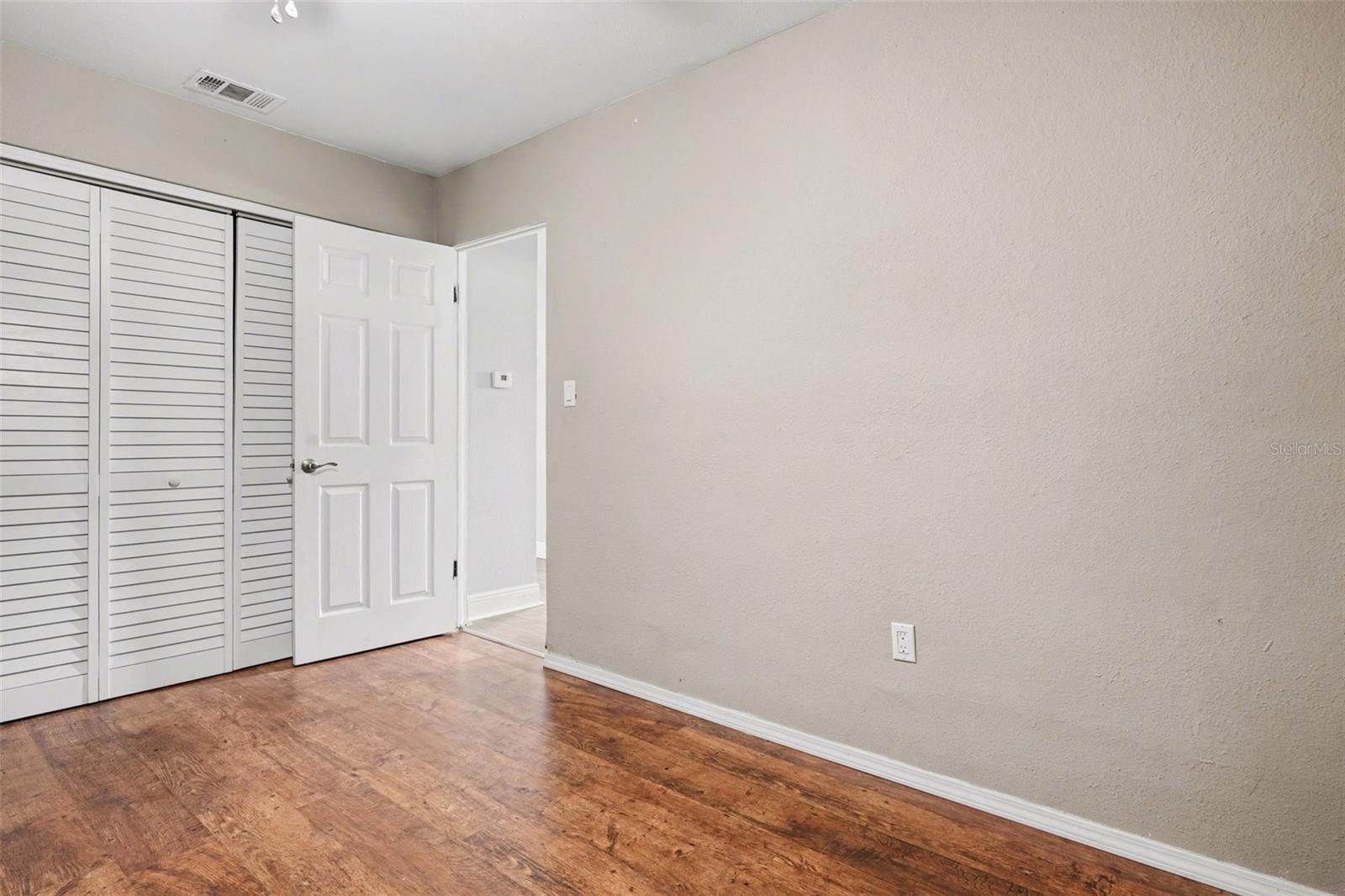 355 S OAK AVE, FROSTPROOF, FL, 33843