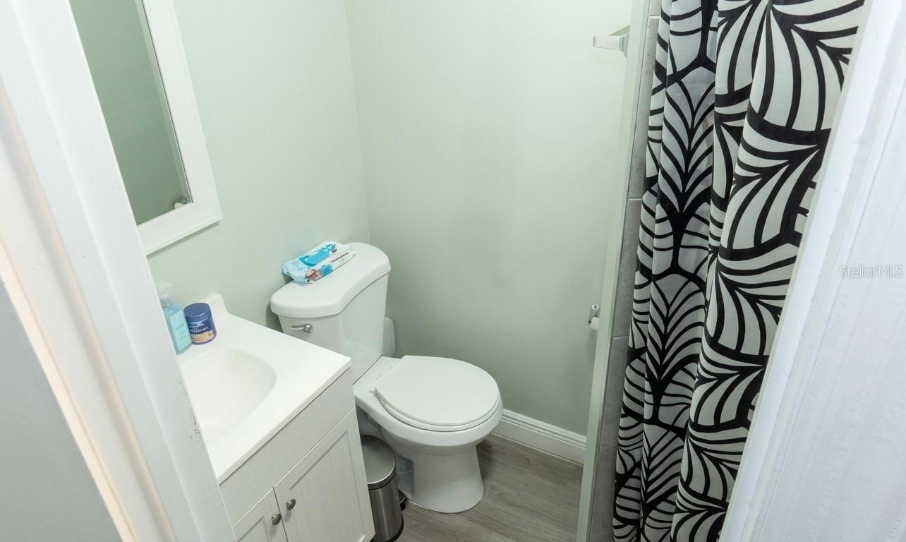 1021 MCNAMEE ST, LEESBURG, FL, 34748