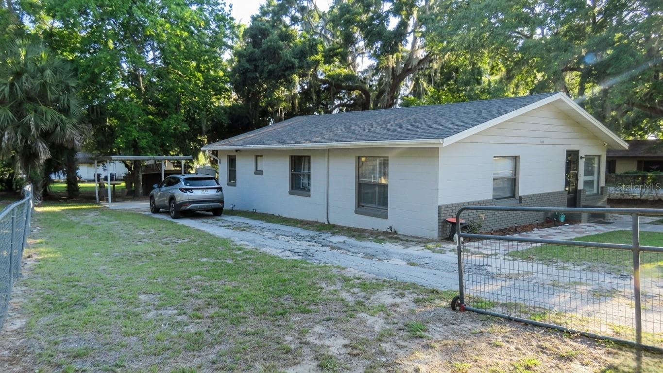 1021 MCNAMEE ST, LEESBURG, FL, 34748