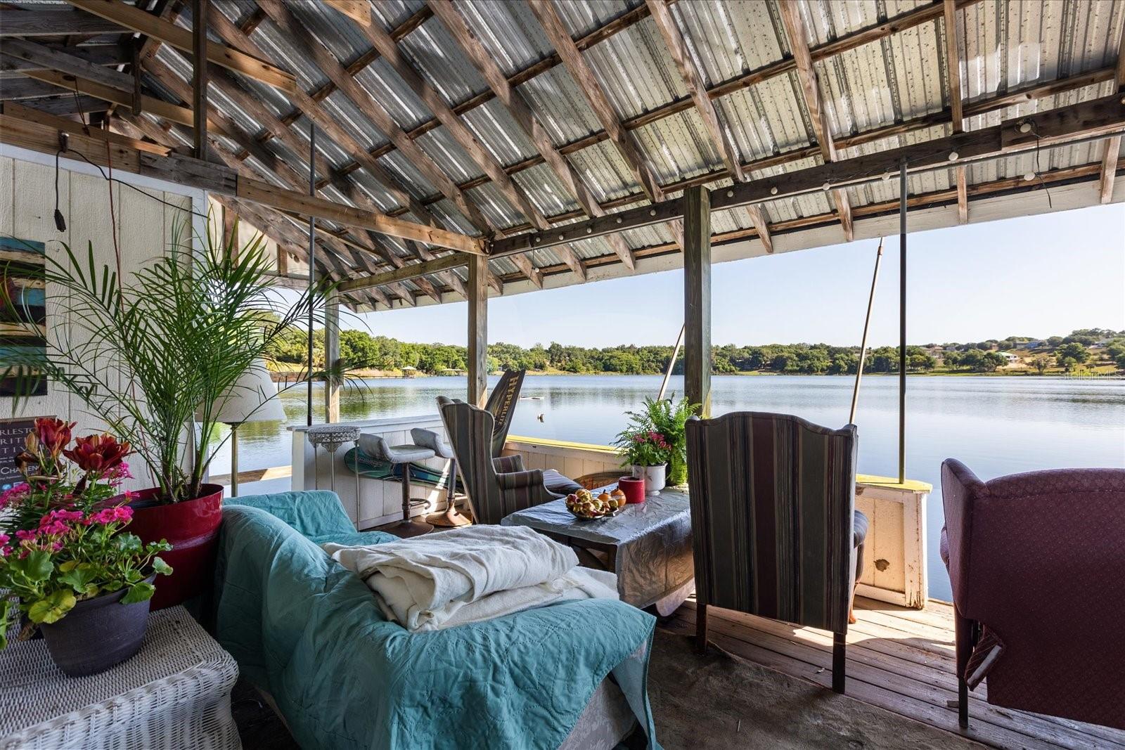 1505 E CROOKED LAKE DR, EUSTIS, FL, 32726