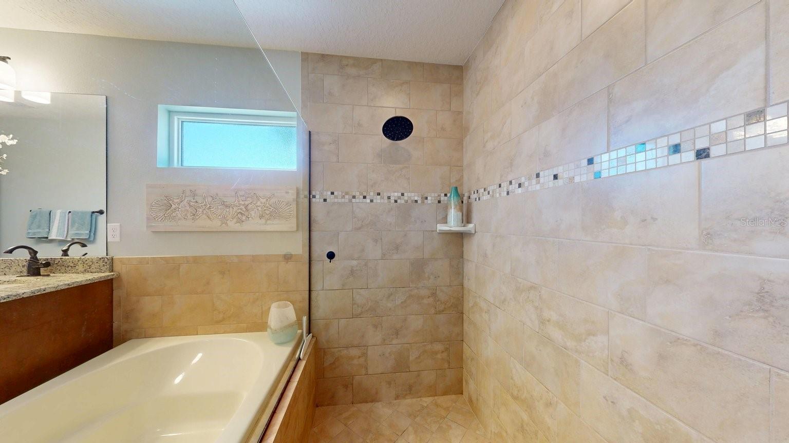 69 ARENA LAKE DR, PALM COAST, FL, 32137