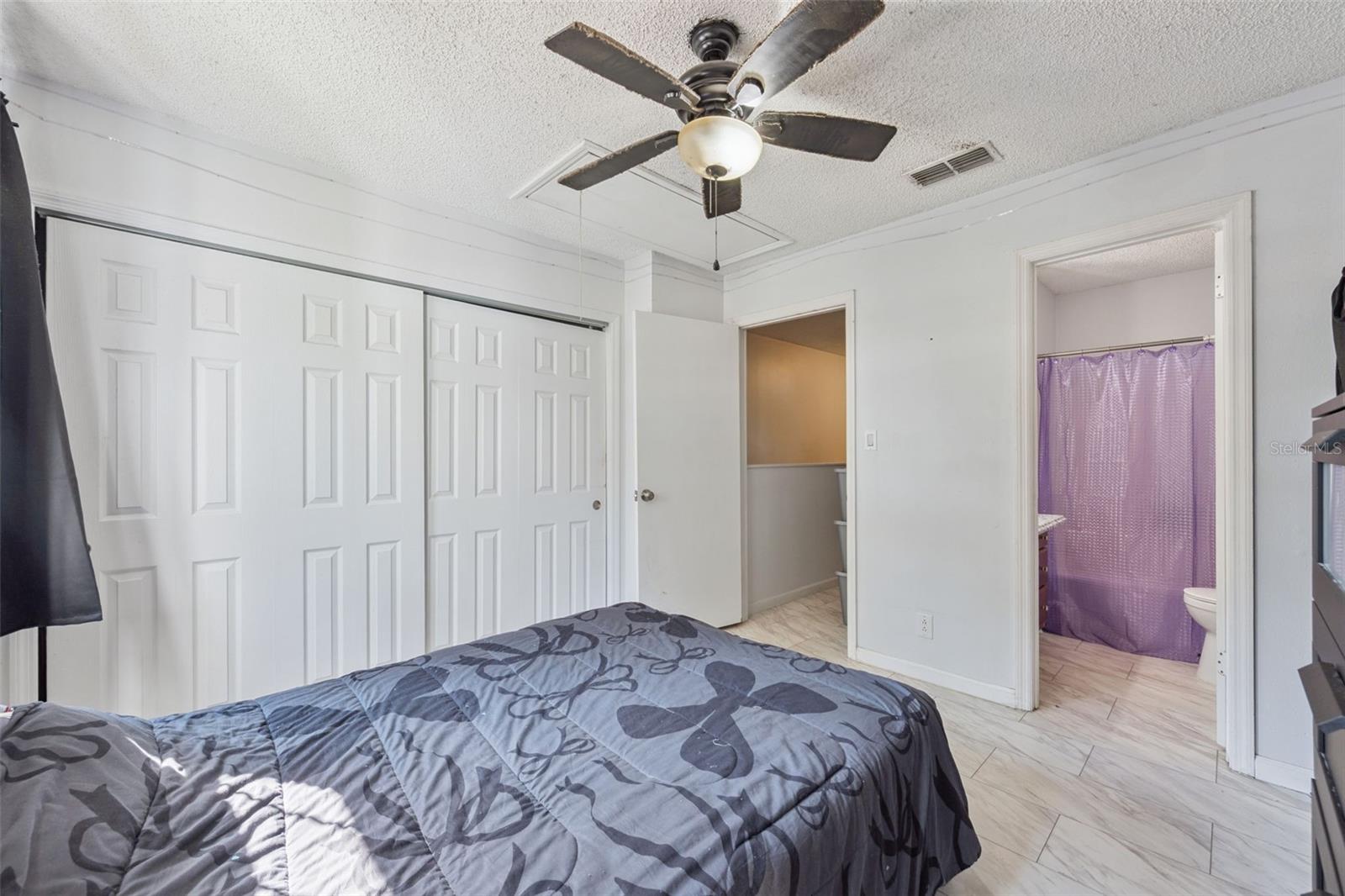 6924 WOODLAKE #104, ORLANDO, FL, 32810