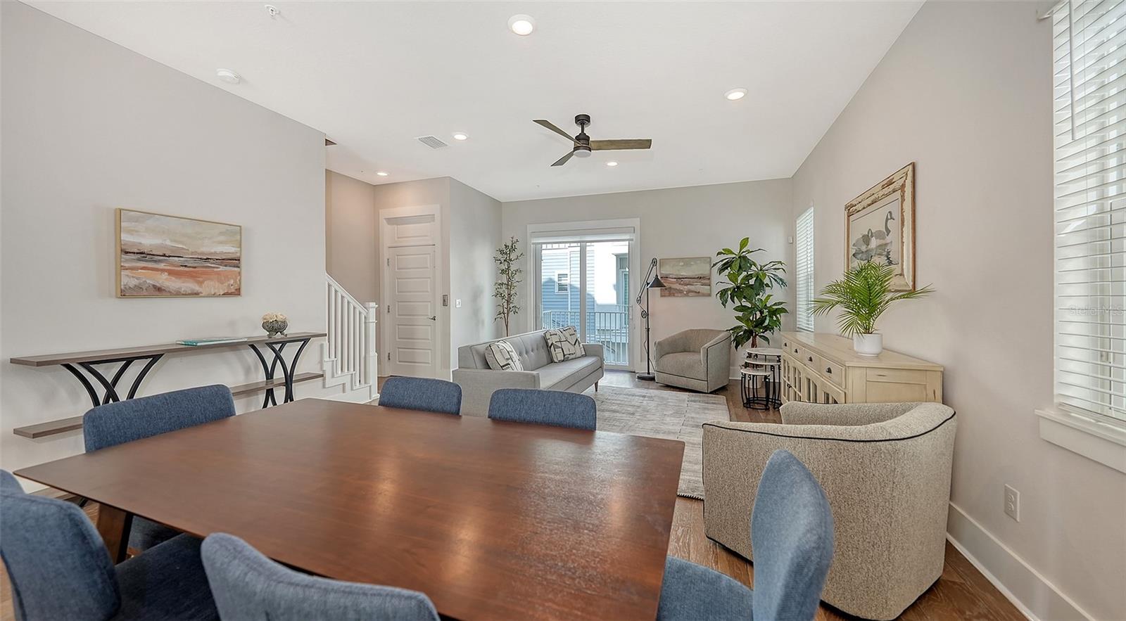 512 LAUREL PARK DR, SARASOTA, FL, 34236