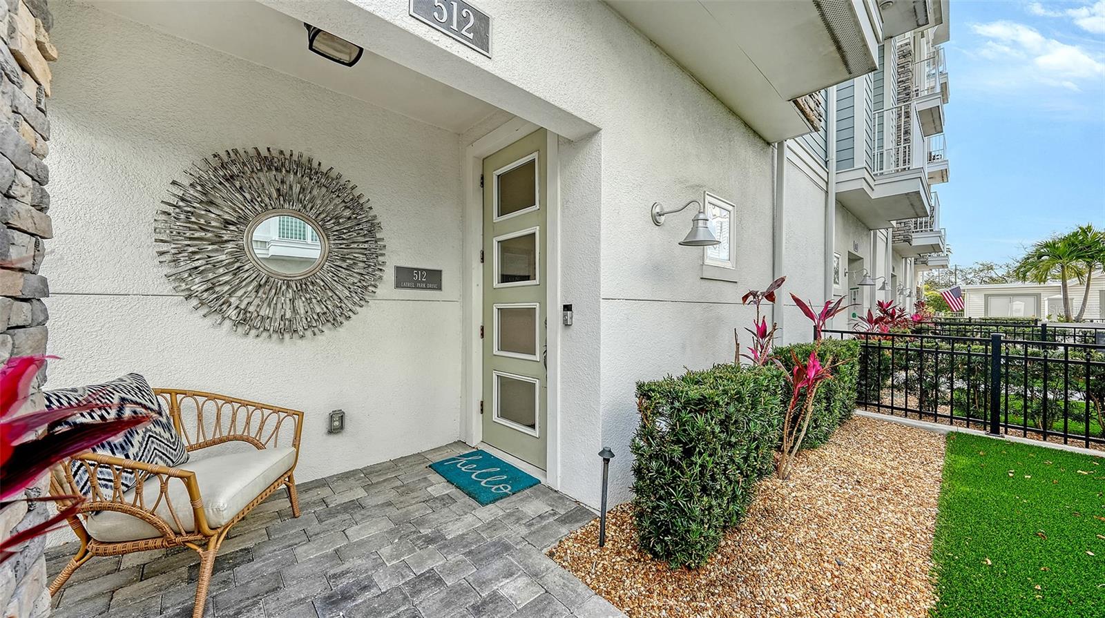 512 LAUREL PARK DR, SARASOTA, FL, 34236