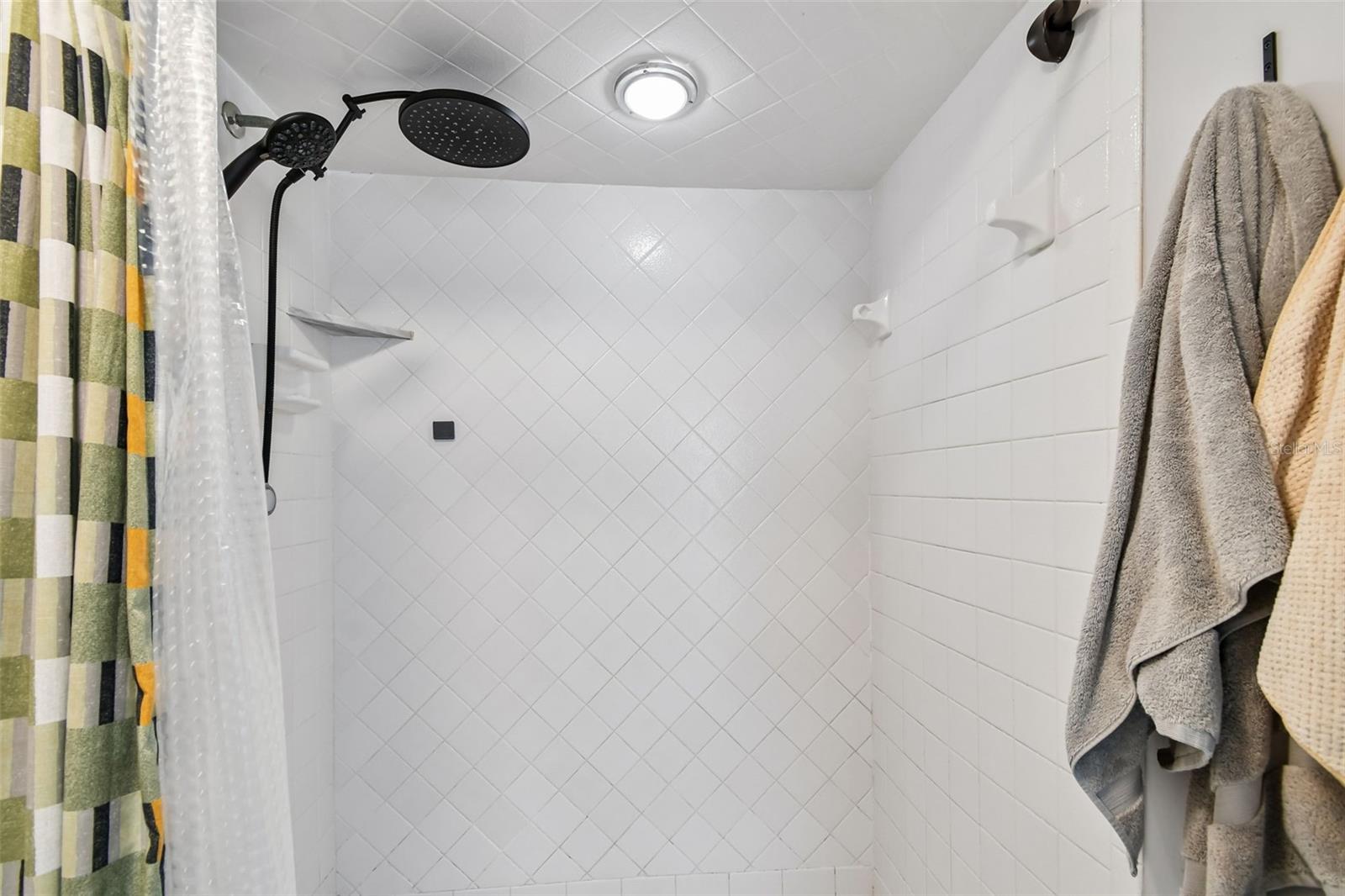 354 W HORNBEAM DR, LONGWOOD, FL, 32779