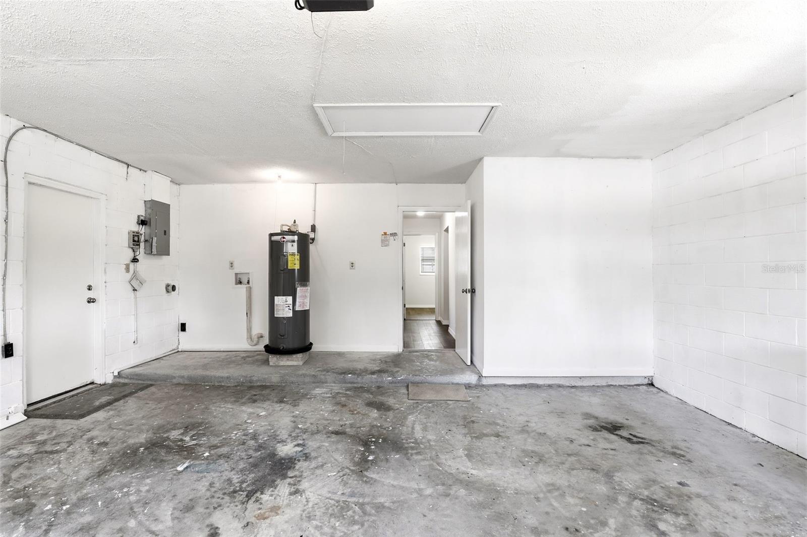 611 ORCHID LN, ALTAMONTE SPRINGS, FL, 32714