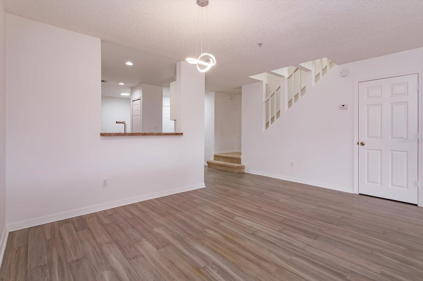 671 POST OAK CIR #107, ALTAMONTE SPRINGS, FL, 32701