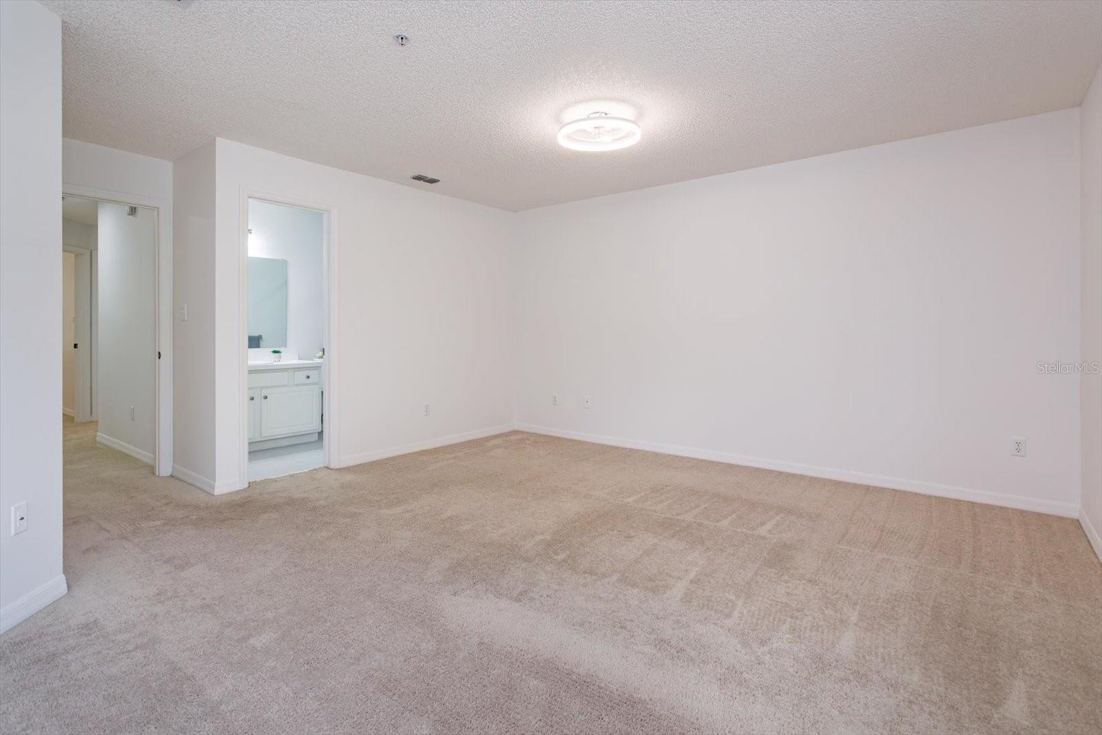 671 POST OAK CIR #107, ALTAMONTE SPRINGS, FL, 32701