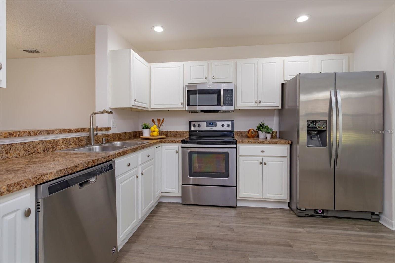 671 POST OAK CIR #107, ALTAMONTE SPRINGS, FL, 32701