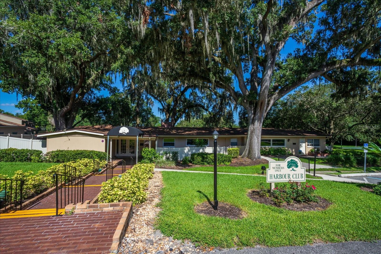 671 POST OAK CIR #107, ALTAMONTE SPRINGS, FL, 32701